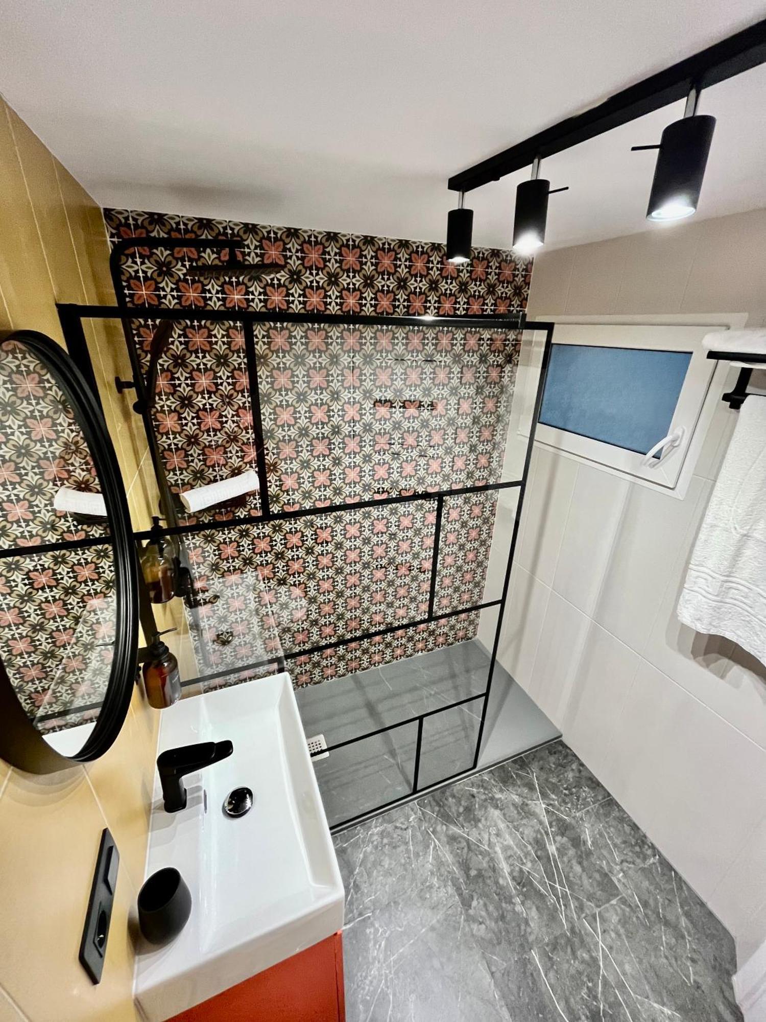 Elegante Apartamento Tres Colores Alicante Exterior photo